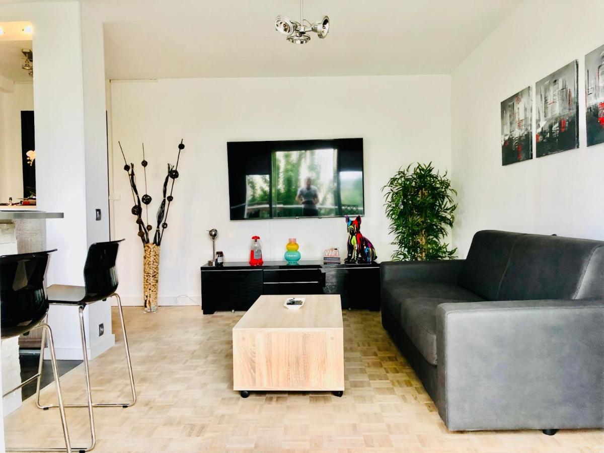 Apartamento Valentin In Caen Exterior foto